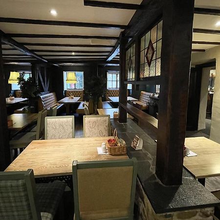 The Bridge Inn 홀름룩 외부 사진