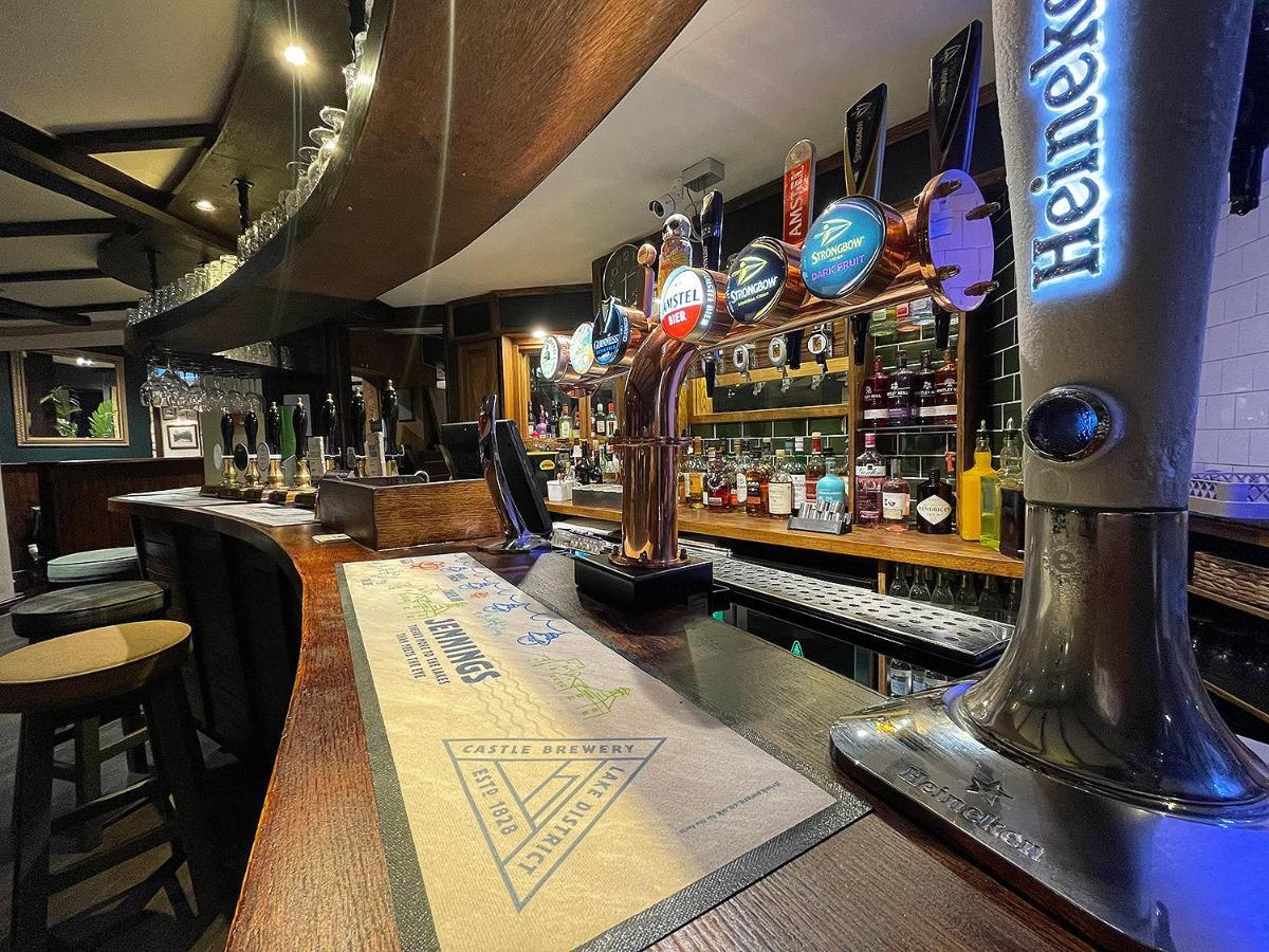 The Bridge Inn 홀름룩 외부 사진