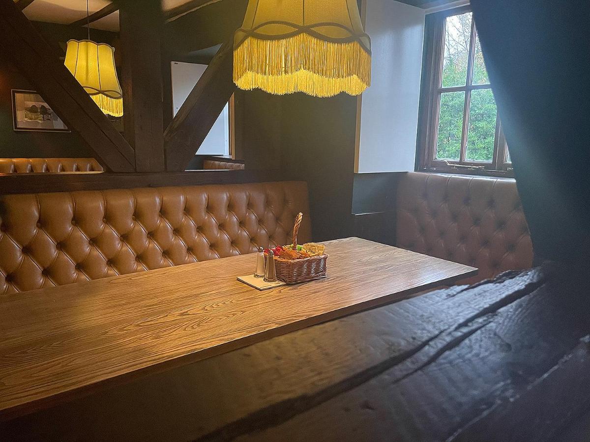 The Bridge Inn 홀름룩 외부 사진
